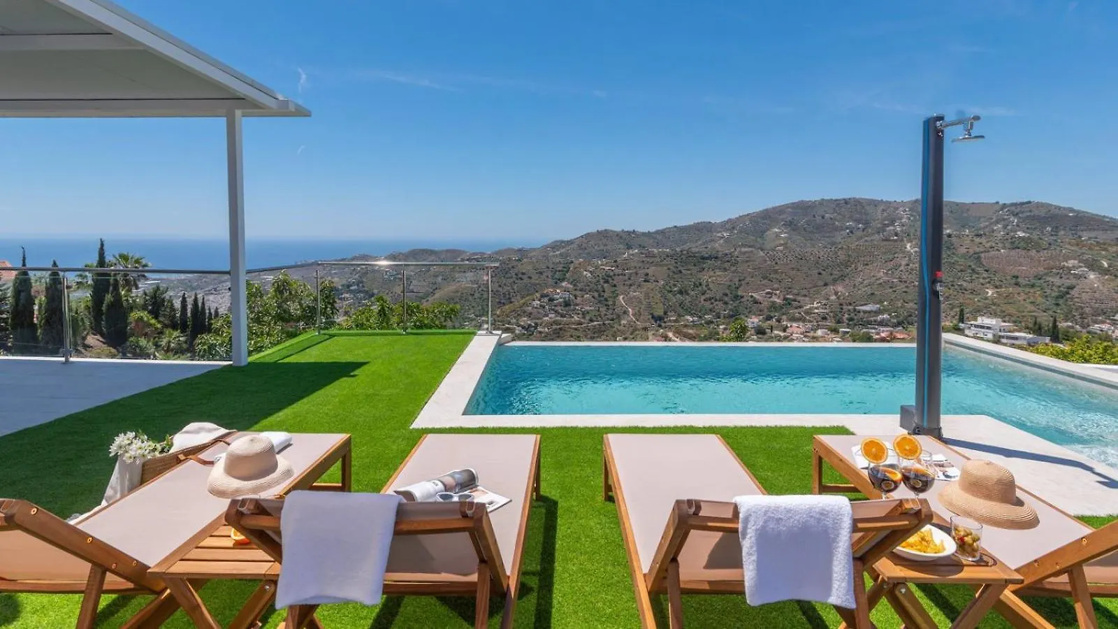 Holiday home Villa El Retiro De Torrox By Ruralidays