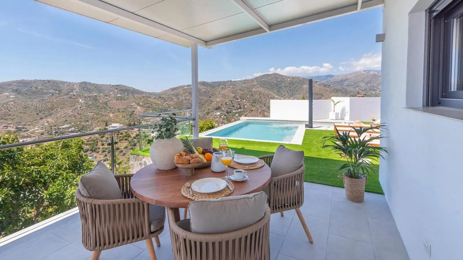 Villa El Retiro De Torrox By Ruralidays Spain
